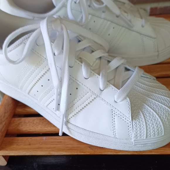 Adidas superstar - Picture 2 of 10